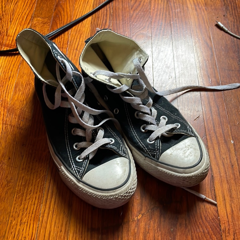 Used Black Hightop Converse